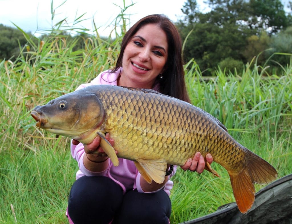 Arezue Wright- Float Fishing For Carp