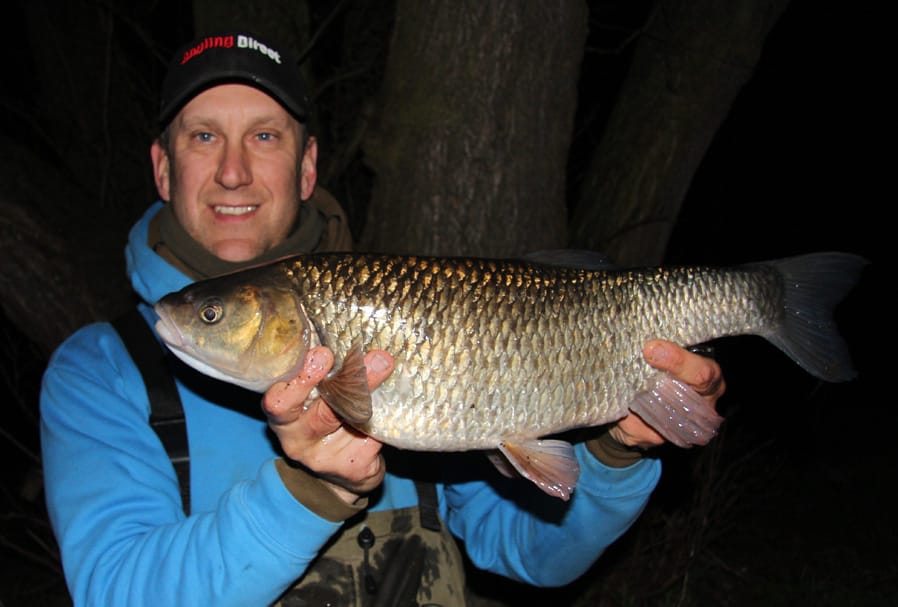 river-fishing-12