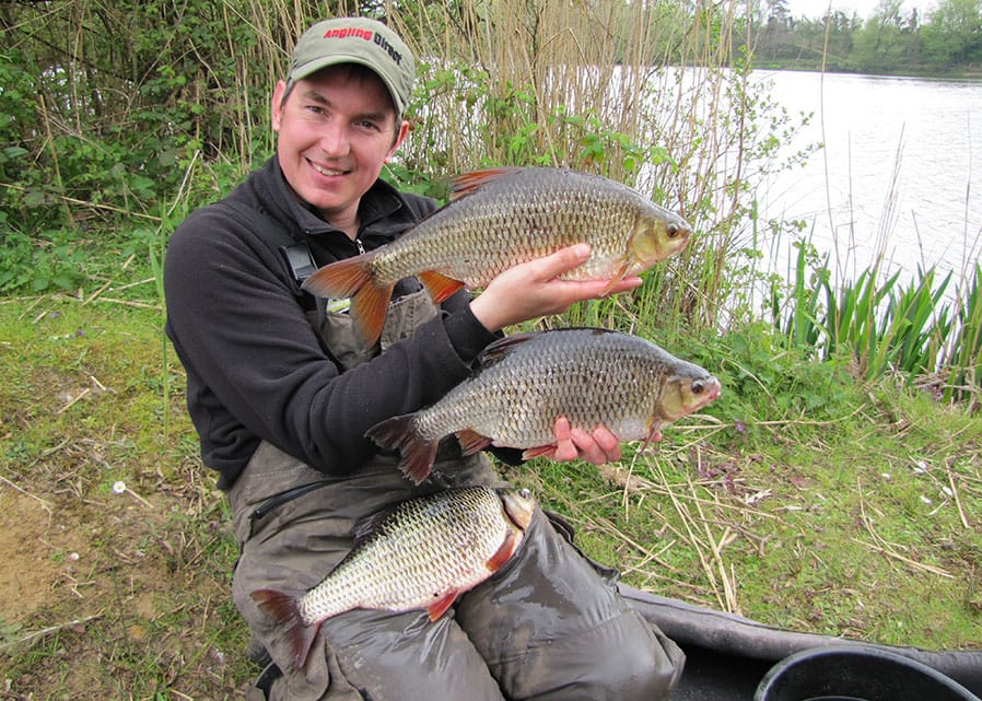 Big Roach Fishing - Phil Spinks