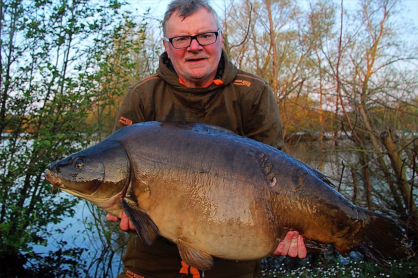 Mark Holmes - Top 5 Carp Fishing Essentials 