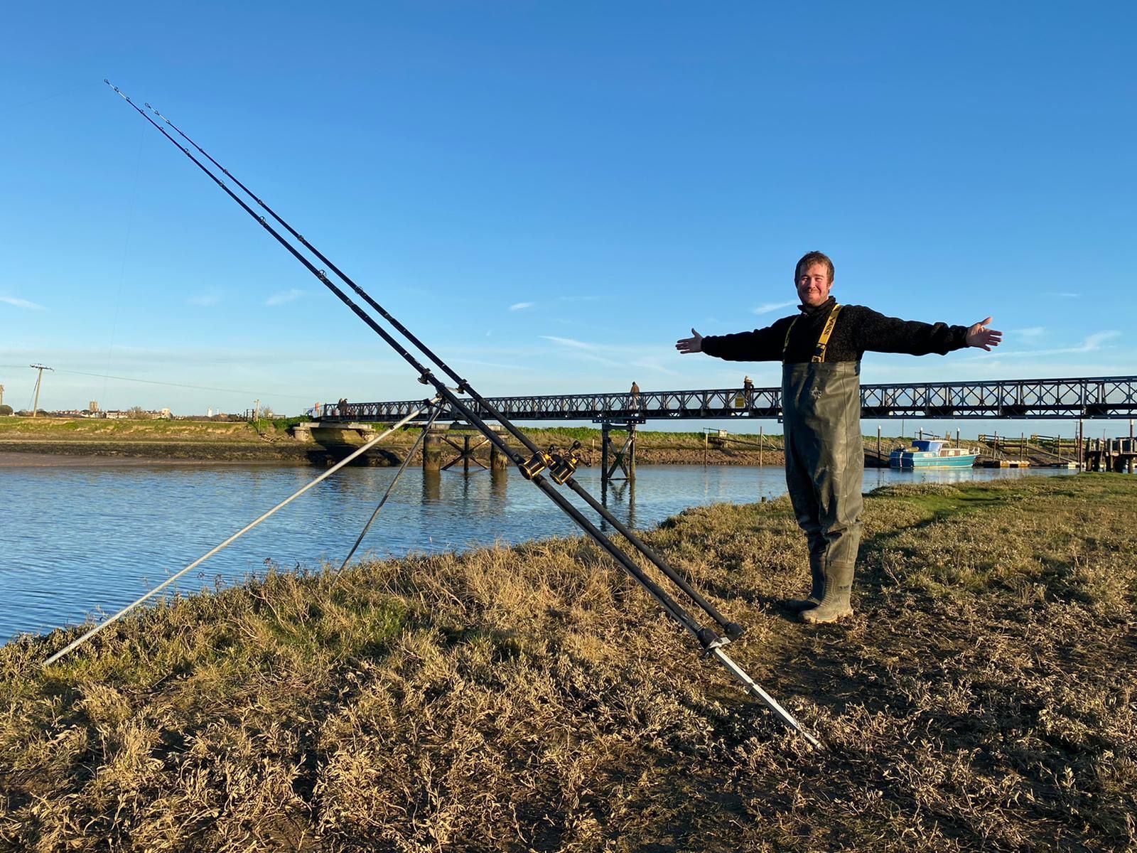Fishing A MUDDY RIVER For Small Sea Fish!