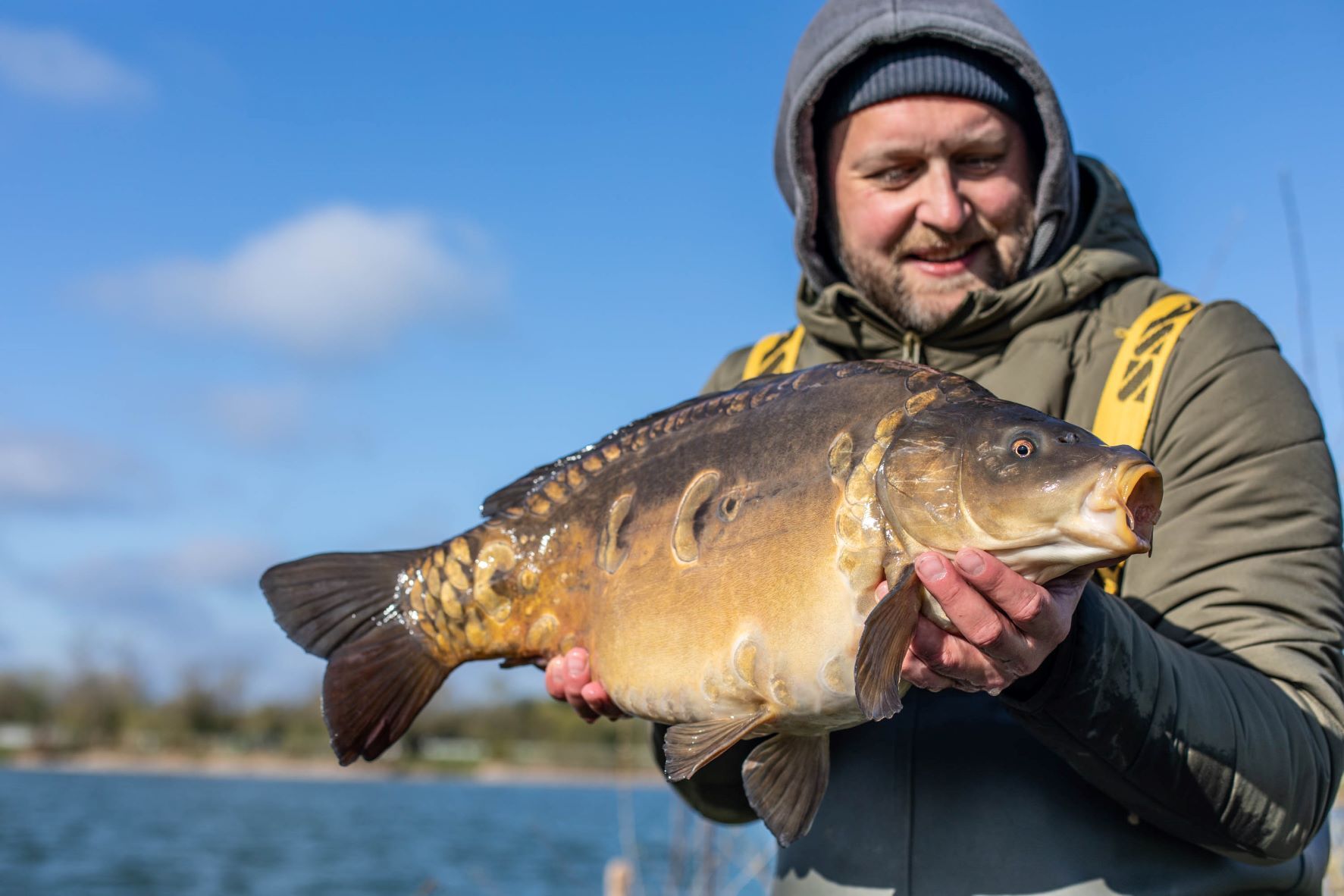 Get the Most out of Bank Holiday Fishing Trips - Beginner's Guide to Busy Banksides