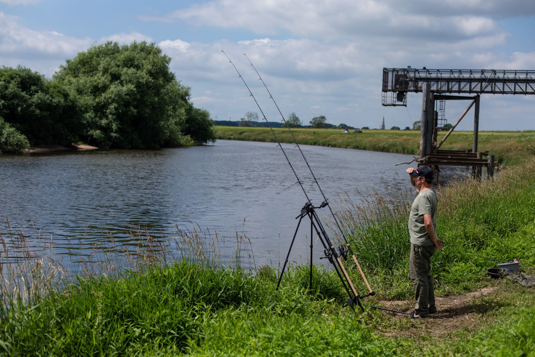 Seasonal Fishing Guides Seasonal Fishing Guides