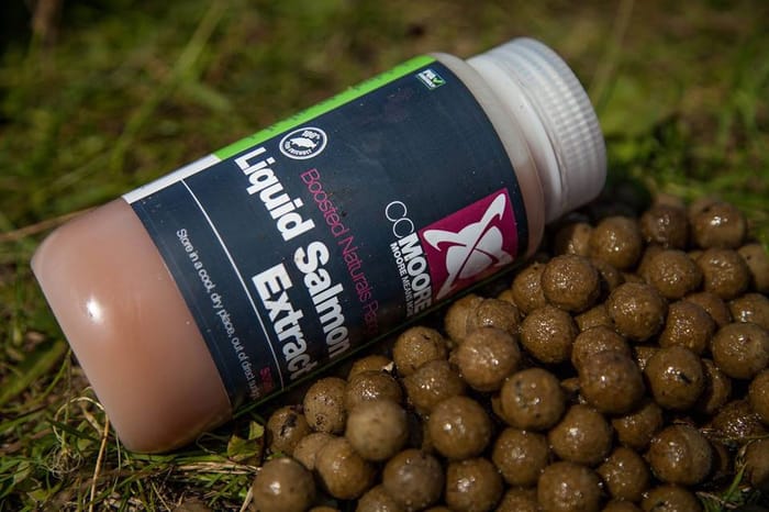 CC Moore Liquid Salmon Extract 500ml In Use 3