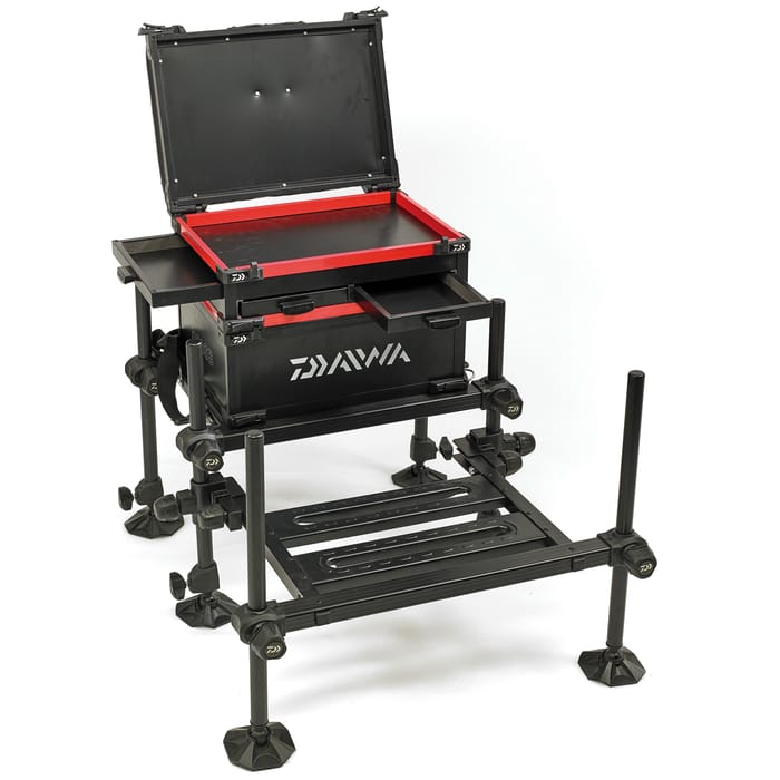 Daiwa 80 Seat Box Red 1