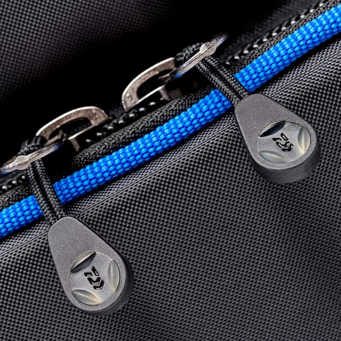Daiwa N'ZON Feeder Case Carryall Medium Zips