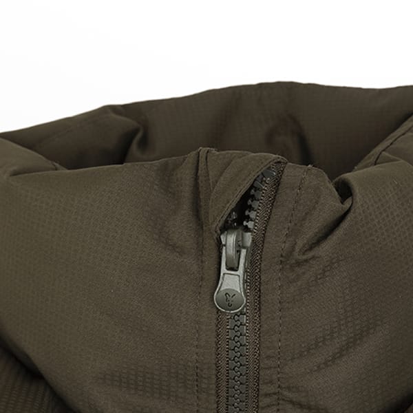 Fox Chunk Camo Khaki RS Gilet Zip Close Up