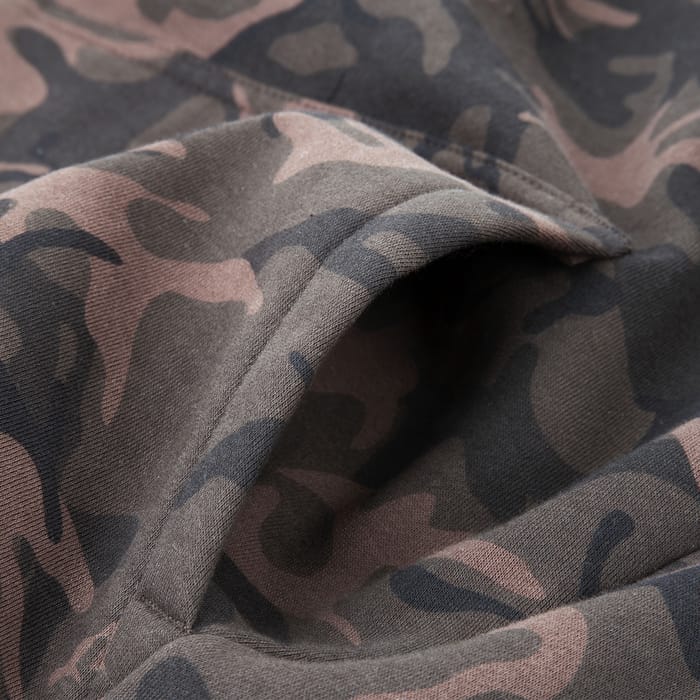 Fox Chunk Funnel Neck Camo Edition Hoody Close Up Pocket