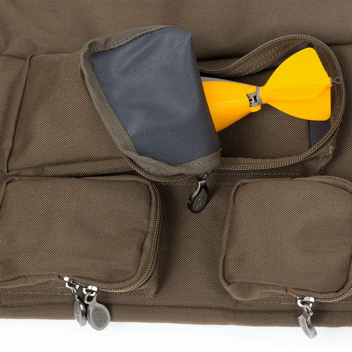 Pockets On The Fox Voyager