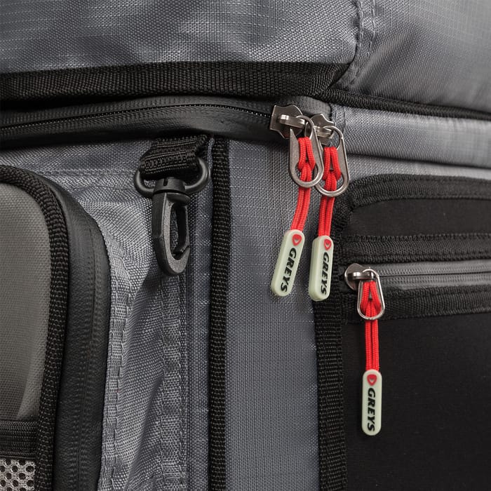 Greys Boat Fishing Bag Close Up Zips