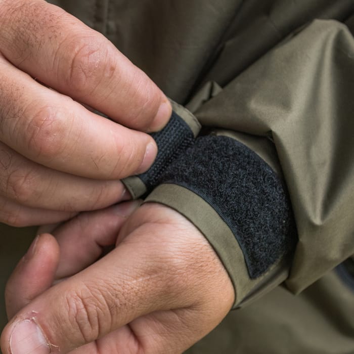 Korum Hydro Waterproof Suit Velcro Wrist