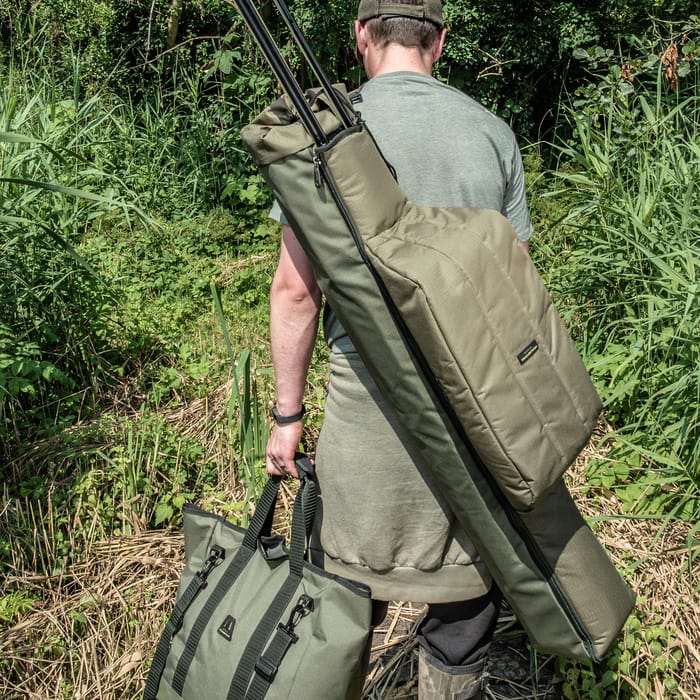 Korum Transition 3 Rod Folding Fishing Quiver In Use