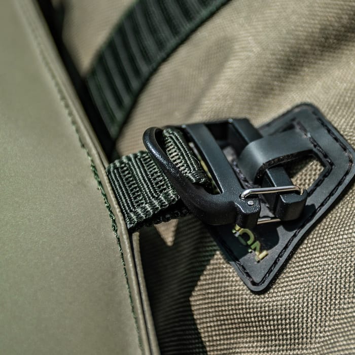 Korum Transition Bait & Bits Fishing Bag Close Up Clip 2