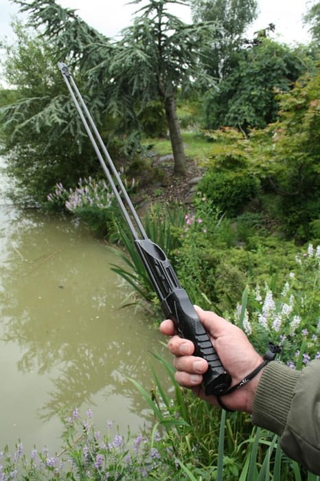 Nash Cybershot Throwing Stick In Action