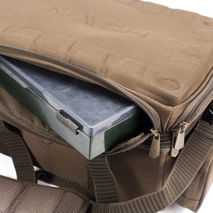 Close Up Logix Carryall Pocket