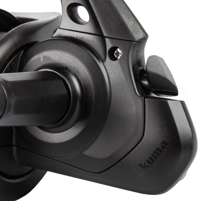 Okuma Custom Black Specialist Reel
