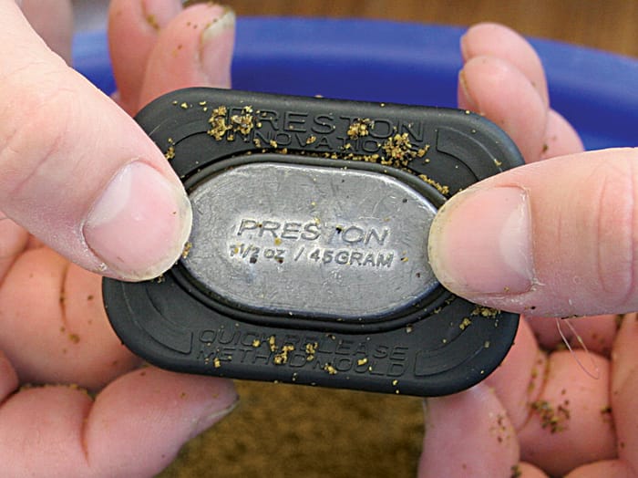 Preston Elasticated Flat Method Feeder Large In Use 2