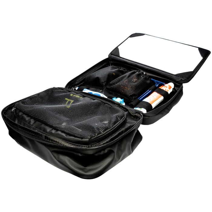 RidgeMonkey LX Bath Towel & Weatherproof Shower Caddy 2