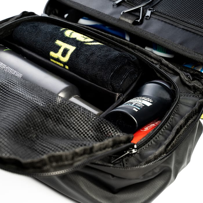 RidgeMonkey LX Bath Towel & Weatherproof Shower Caddy 7