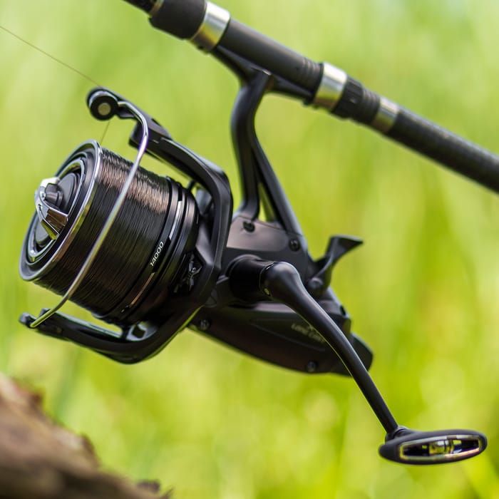 Angled View Of Shimano XT-BLC