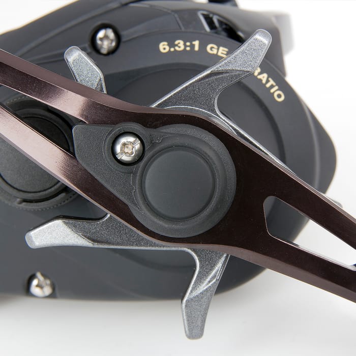 Shimano Caius A Reel Close Up 5