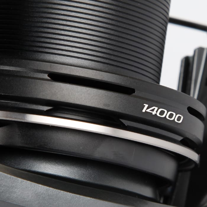 Shimano Ultegra CI4+ XTC Reel Close Up 3