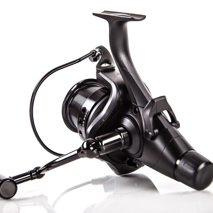 Sonik Tournos 8000 Free Spool Reel Angle Back
