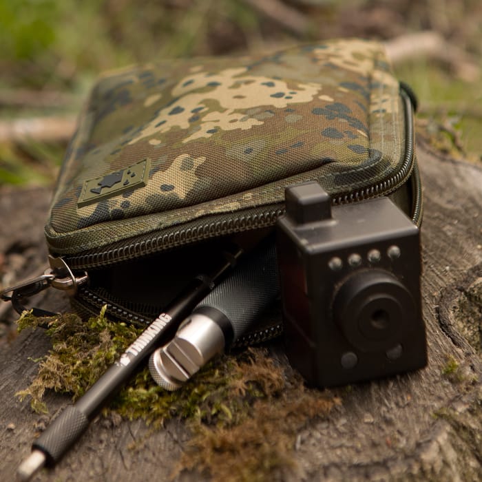 Thinking Anglers Camfleck Solid Zip Fishing Pouch Large In Use
