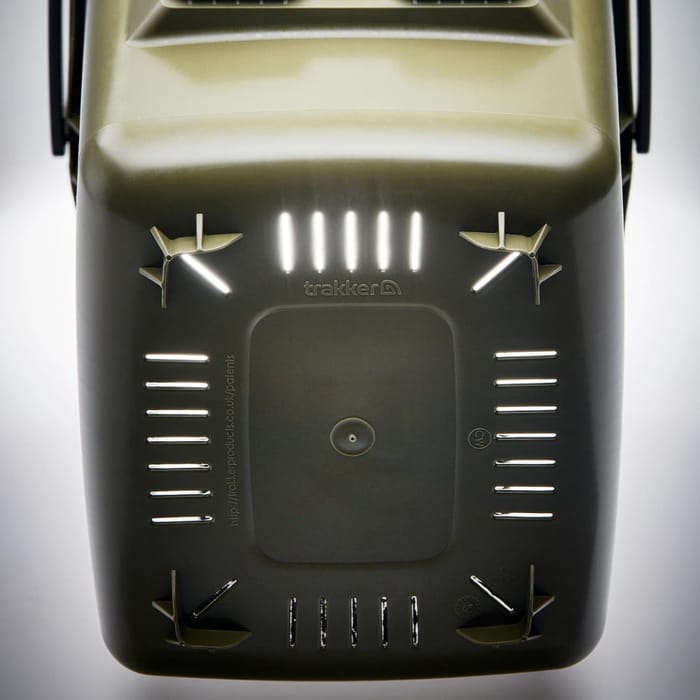 Trakker Pureflo Bait Filter System 17ltr Close Up 3