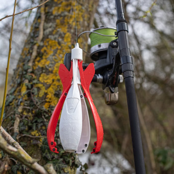 AD Wolf X-SPOD Performance White/Red Lifestyle 5