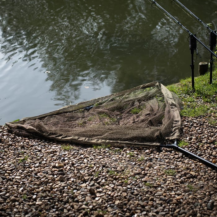 Advanta 42 Inch Landing Net & 6ft 2 Piece Handle With Net Floats In Use 1