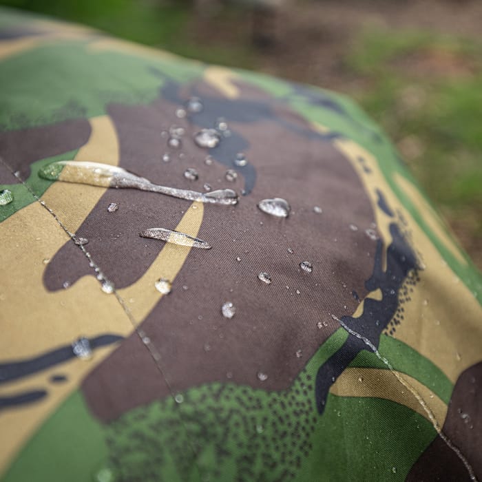 Advanta Discovery CCX5 5 Season Sleeping Bag Water Resistance