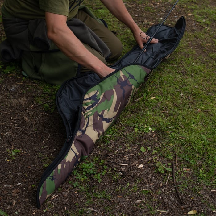 Advanta Discovery CCX 10ft Padded Rod Fishing Sleeve In Use 3