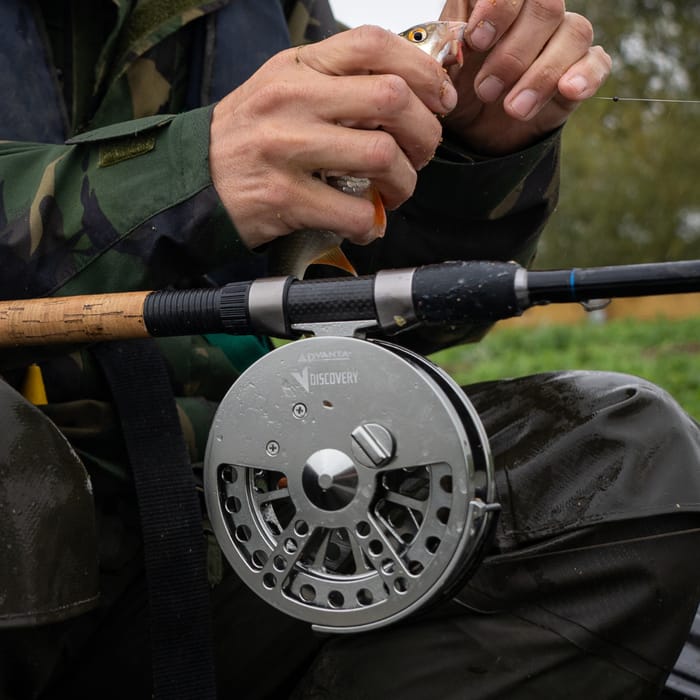 Advanta Discovery RVS Centrepin Reel In Use 3