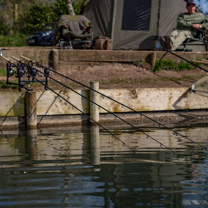 Advanta Discovery RVS Twin Tip Fishing Rods Lifestyle  3