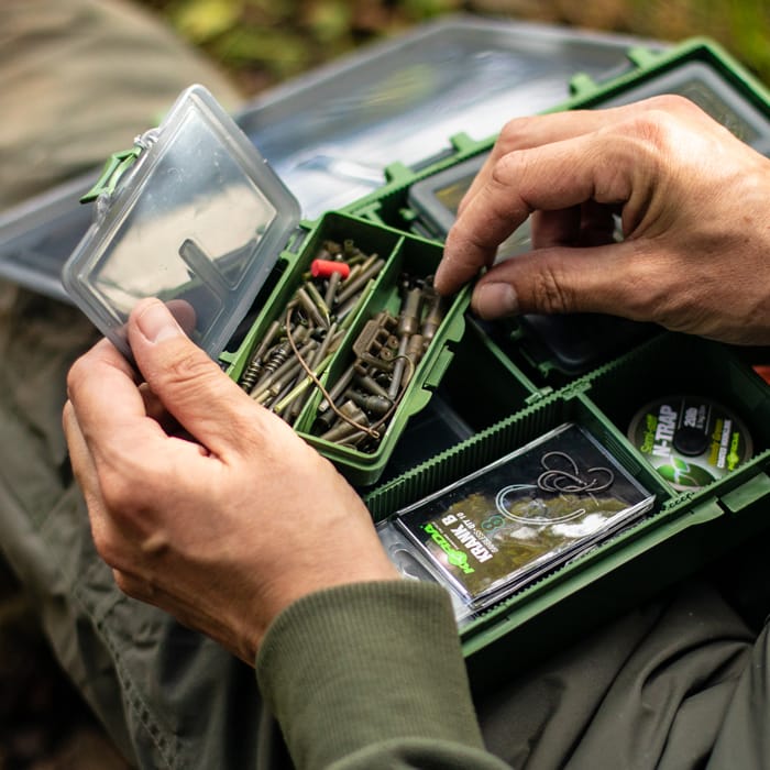 Advanta Endurance Medium Tackle Box System In Use 2