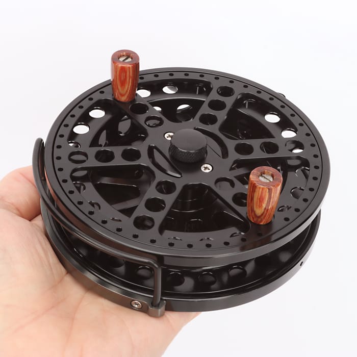 Advanta Free Flow Centrepin Reel