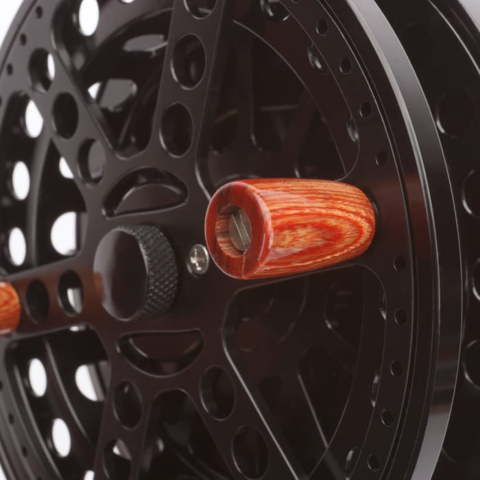 Advanta Free Flow Centrepin Reel
