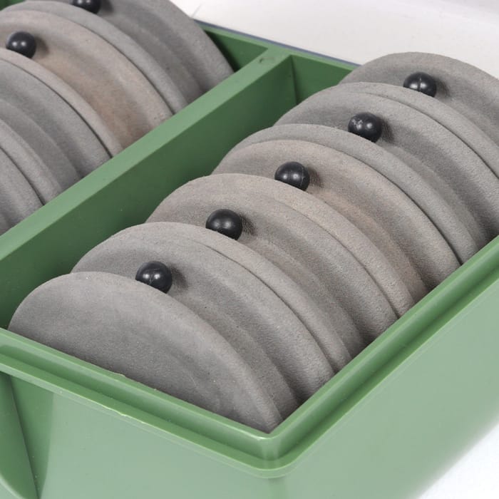Advanta Leader Storage Case & 10 EVA Winders Close Up 1