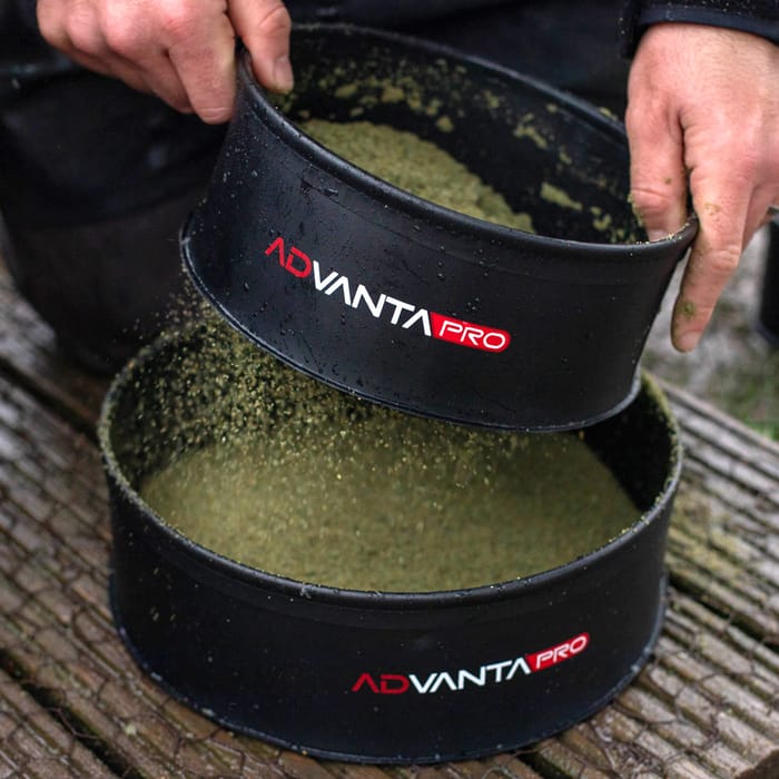 Advanta Pro EVA Round Ground Bait Bowl & Riddle In Use 3