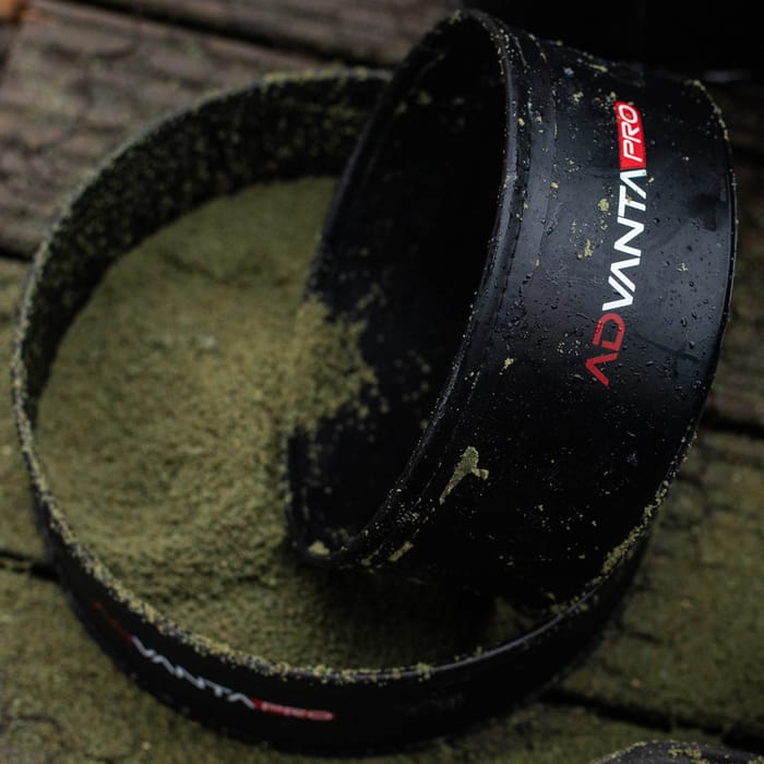 Advanta Pro EVA Round Ground Bait Bowl & Riddle In Use 2