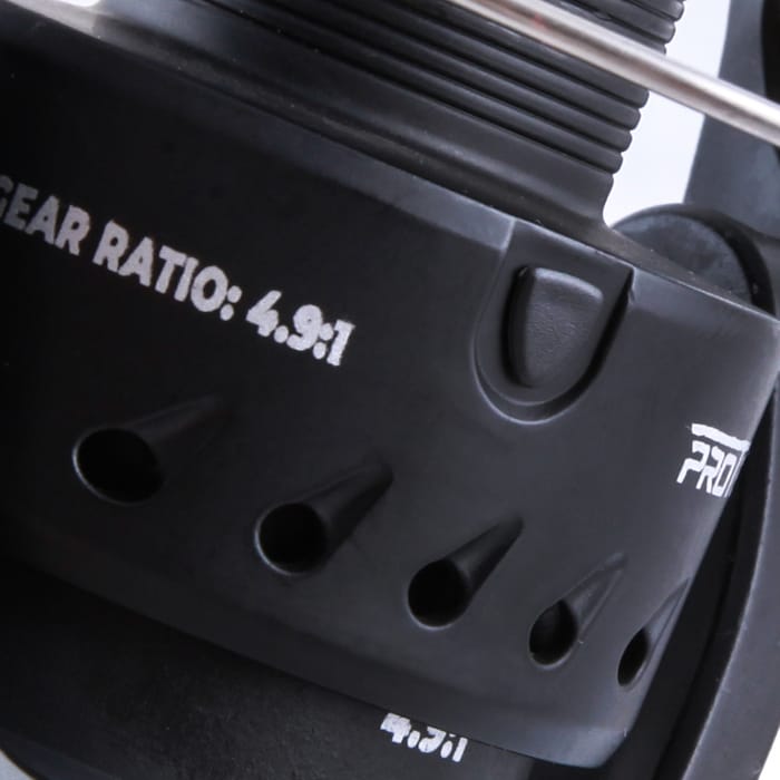 Advanta Protector MZ Freespool Reel Close Up 4