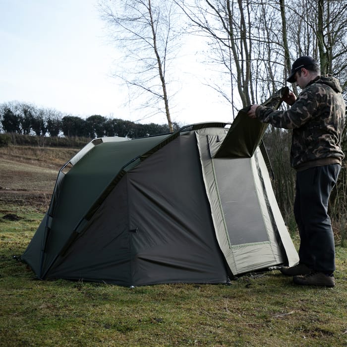 Advanta Protector MZ Fishing Bivvy 1 Man In Use