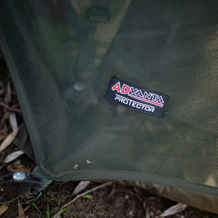 Advanta Protector Uni-Fit Mozzi Front V2  In Use 6