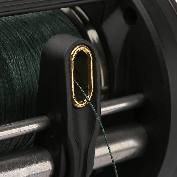 Advanta RHW Boat Multiplier Reel LW30 - Inc 30lb Braid 10