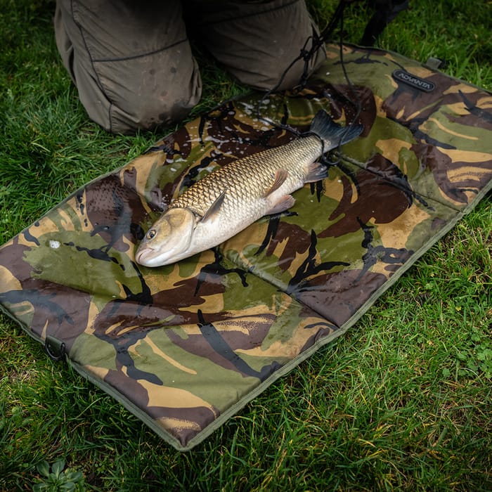 Advanta Specimen Twin Tip Rod In Use 10