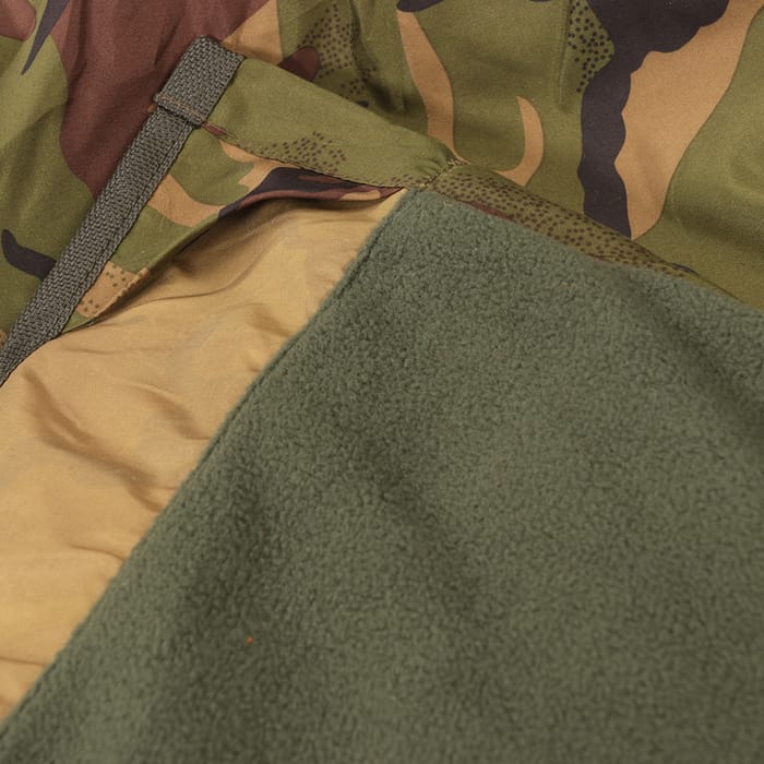 Advanta Waterproof Thermal Camo Sleeping Bag Cover Close Up 2
