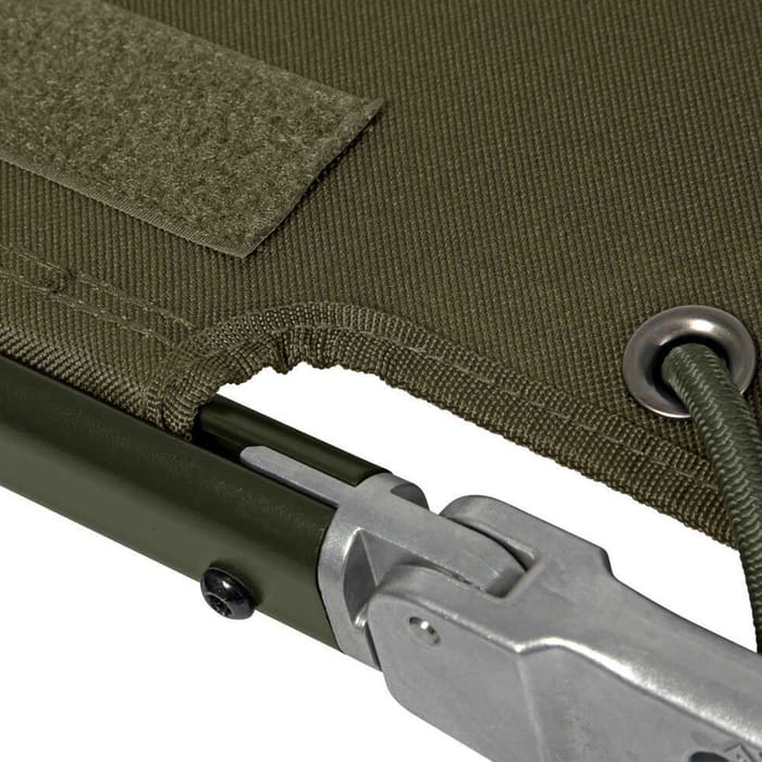 Avid Carp Benchmark Ultra Standard Bedchair 1