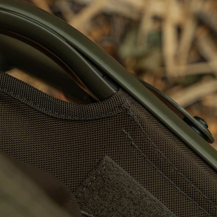 Avid Carp Benchmark Ultra Standard Sleep System Close Up 8