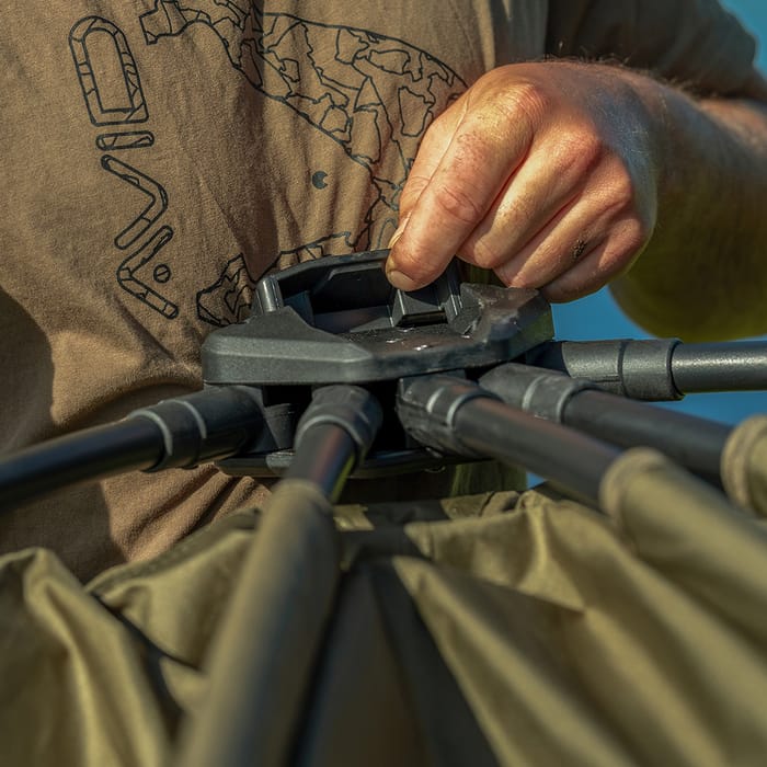 Avid Carp EXO Fishing Bivvy 3